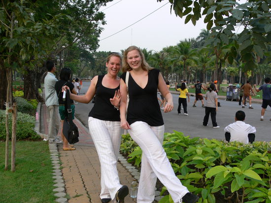 aerobic im lumpini park - da machen wir doch gleich mal mit...