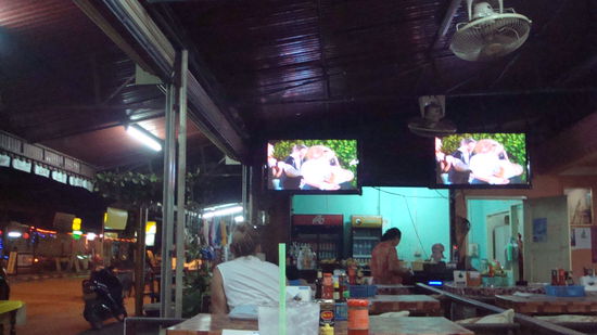 Vang Vieng FRIENDS overkill: No one told me life was gonna be this way...