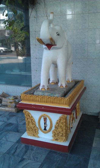 Hotel Royal White Elephant