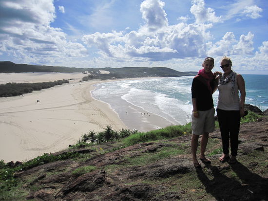 Frida und Annette auf dem Viewpoint
