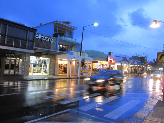 Byron Bay bei Abendstimmung...Billabong gibt es uebrigens ueberall in Australien