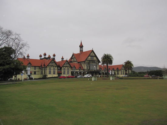 DAS meistfotografierte Gebaeude in Neuseeland&gt; Rotorua Museum