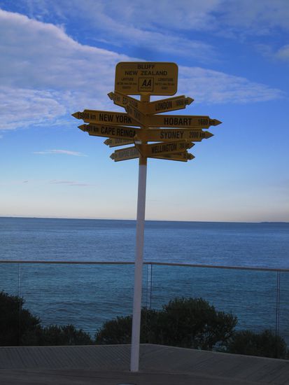 Bluff, New Zealand and all other important cities around the world