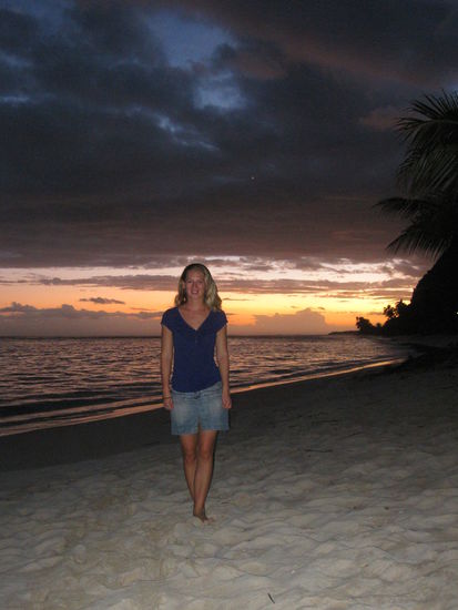 das bin ich direkt vor meinem Fale im Sonnenuntergang (Selbstauslöser ich liebe Dich!)