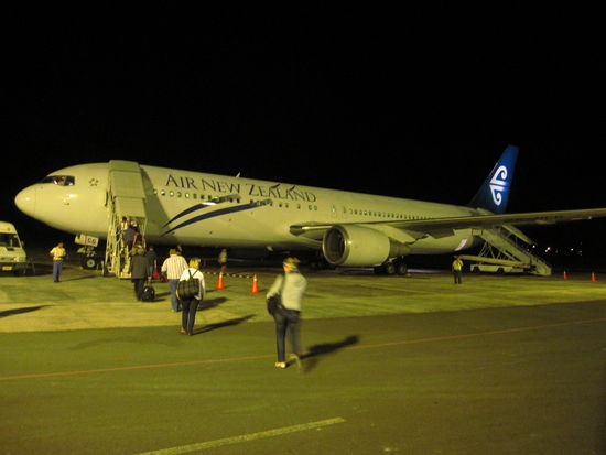 mit Air New Zealand von Rarotonga nach Los Angeles