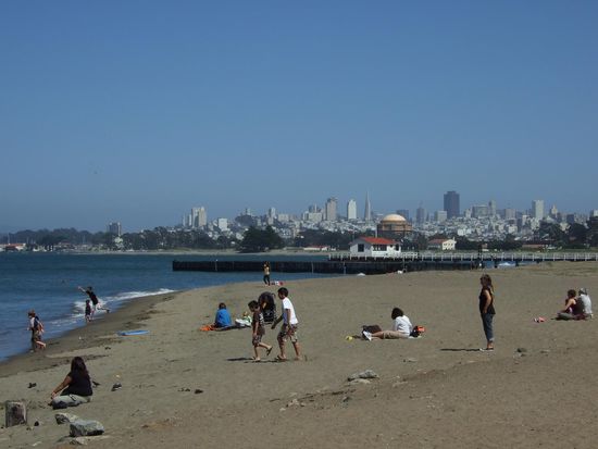 auf dem Weg zur Golden Gate Bridge...auch in San Fran gibt es einen Strand 