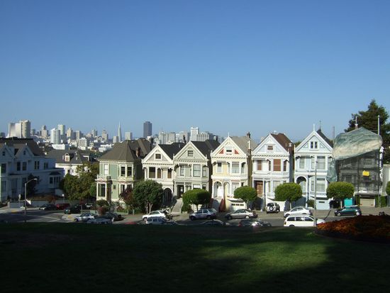 Victorian Houses am Alamo Square auch bekannt als Postcard Row I