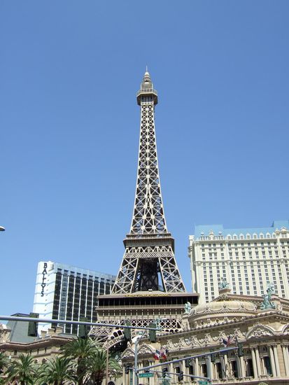 Paris in Las Vegas: der Eifelturm  - Hotel Paris