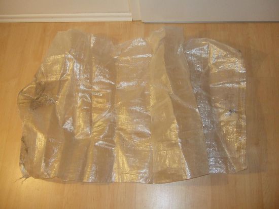 meine Rucksackschutzhülle, die zwar nicht schwer war, aber super viel Platz wegnahm und die ich zum Schluss eh nicht mehr benutzt habe