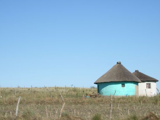 Typische Rundhaeuser in der Transkei II