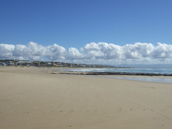der wunderschoene Strand von Jeffreys Bay