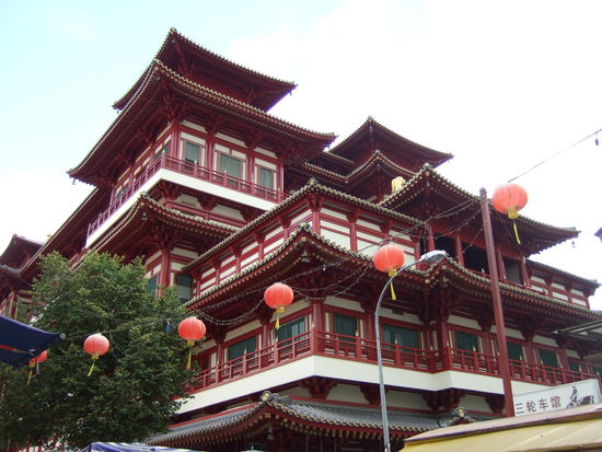 ... und schoene Tempel.