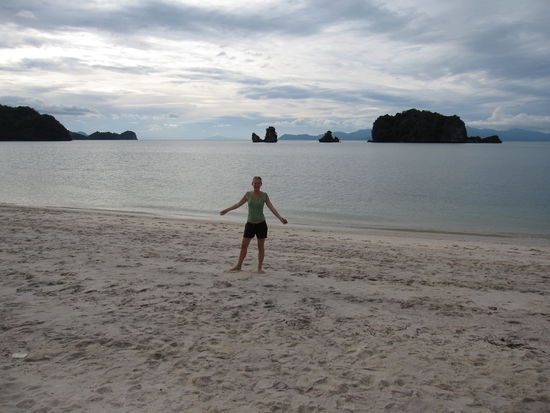 am Tanjung Ruh Beach