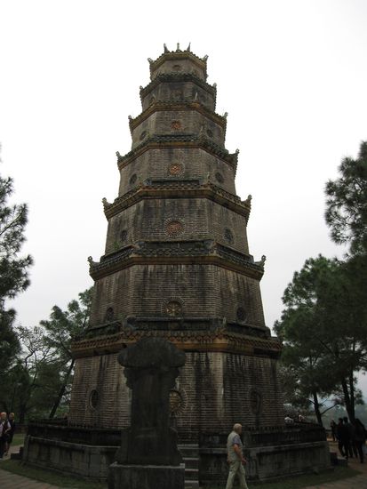 die Thin Mu Pagoda