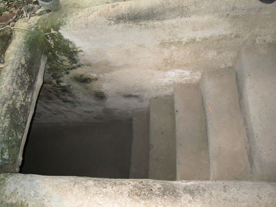 Eingang zu den Tunneln