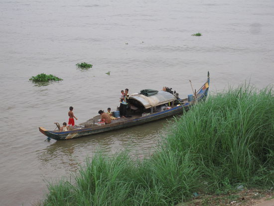und manche Familien leben aber auch auf diesen Booten
