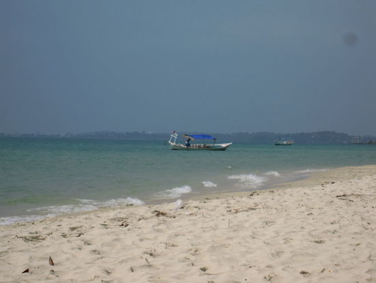 am menschenleeren Otres Beach