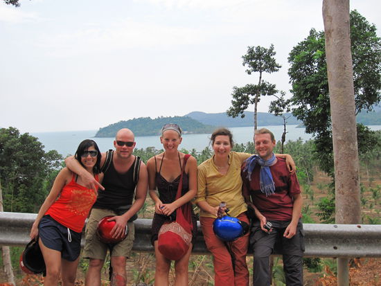 meine Motorbikegang 
v.l. Moni, Toe, ich und das deutsche Paerchen