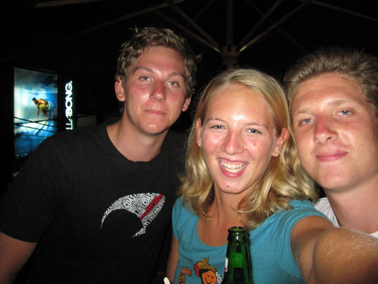 Annette mit ihren Jungs aus Schweden