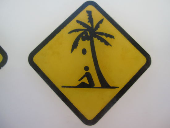 und immer schoen Vorsicht!