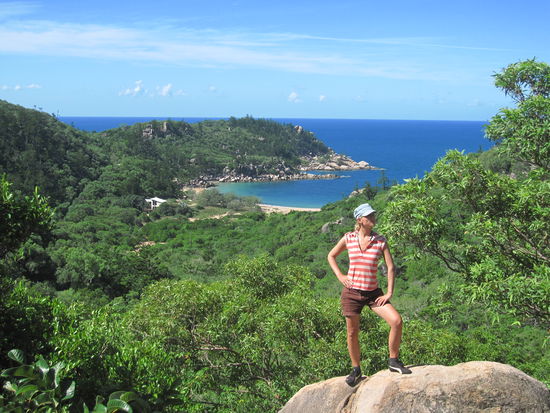 am Lookout...Annette in Position 