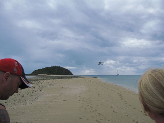 der kommt der Helicopter angeflogen