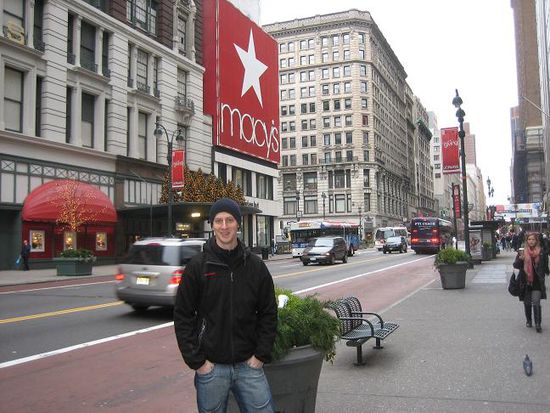 Frank im Shopping-Rausch...Macys wartet schon