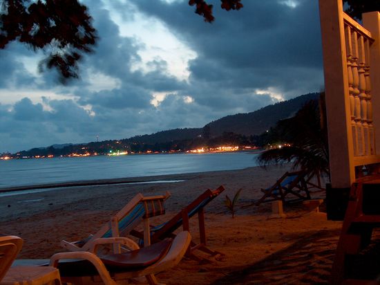 Abendstimmung von unserem Resort in Richtung Lamai Beach