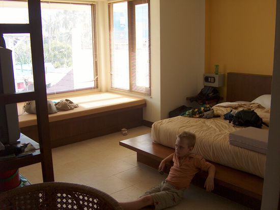Zimmer im Ban Leelavadee, mit Fernseher...