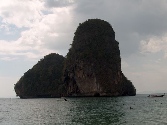 Irgendein Kalkfels zurueck nach Ao Nang...