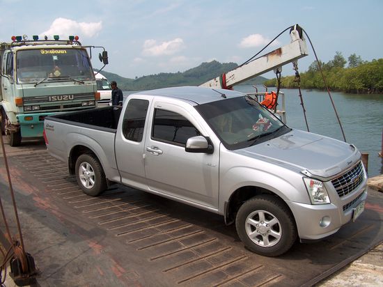 Ganz normaler PickUp, auf welchem locker bis 14 Personen platz finden...