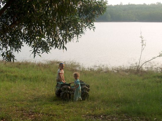 Unsere zwei finden immer ein Spielzeug