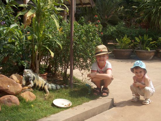 Nicht nur die Kinder sind echt, smile...