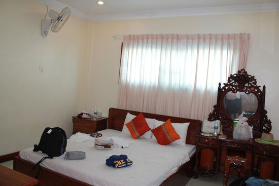 unser Zimmer in Battambang. Same, same fuer die Kidis....