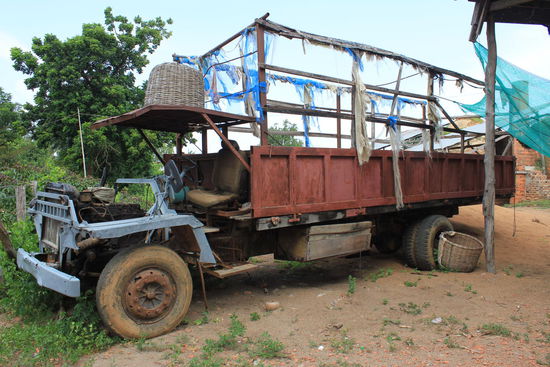 und der fahert noch....