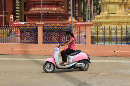 Beim Tempel am Ueben...