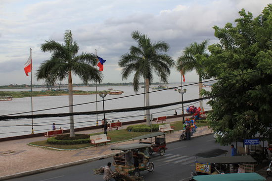 Ausblick auf den Zusammenfluss des Tonle Sap und des Mekong...