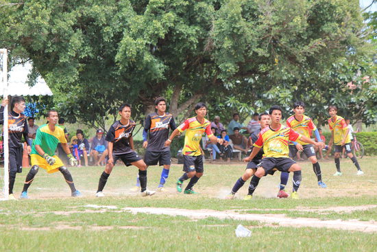 Vollgas beim Siebner-Fussball....