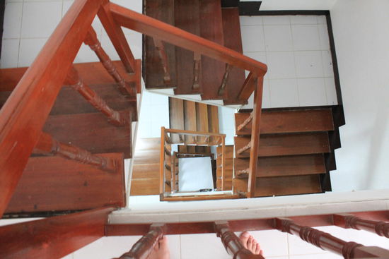 unsere Zimmer lagen im dritten Stock... soll man jemand behaupten, wir seien diese Ferien keine Treppen gelaufen.... (wisst ihr noch in Cambodia?)....