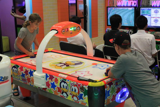 Game fägt.....  im BIG C im obersten Stockwerk beim Food-Court...