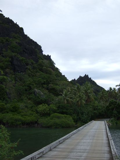 Eine Bruecke ins Paradies!