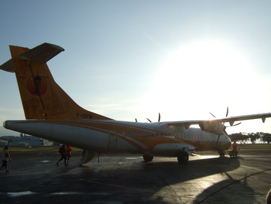 Schlussendlich bin ich dann mit dem Flieger nach Lifou, hatte dort zwei Tage Zeit und konnte dann mit der Faehre auf die Nachbarinsel Ouvea.