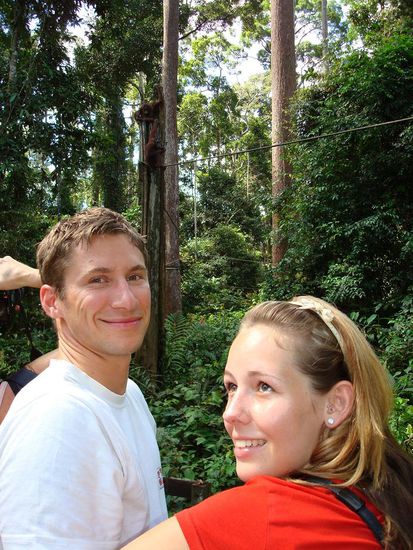 Wer genau hinguckt, sieht mehr als  nur 2 Affen...