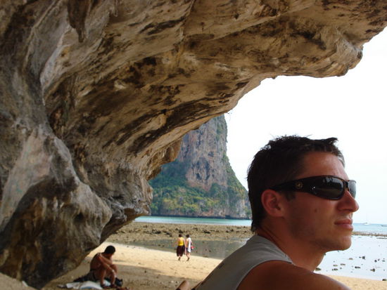 Matze gedanklich 40 Meter ueber dem Meeresspiegel - leider Seil vergessen