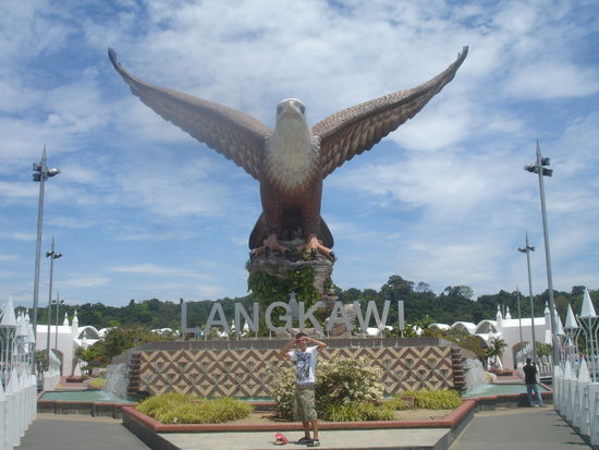 Das Wahrzeichen von Langkawi - ein sehr grosser Adler.