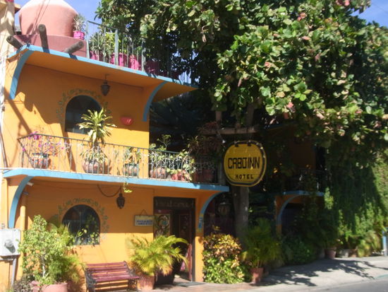 Eingang vom Cabo Inn