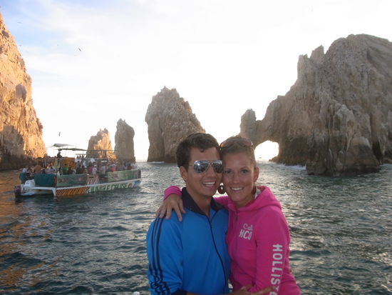 In der Abenddaemmerung vor dem El Arco