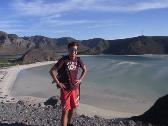 Am Aussichtspunkt mit Blick auf die wunderschoene Balandra Bucht