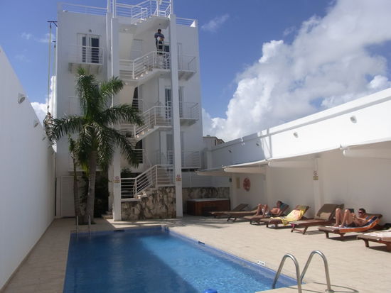 Hostel Terracaribe in Cancun (Alex am schlafen ganz hinten )