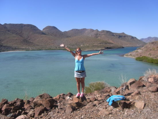 Aussichtspunkt ueber der Bucht (Naehe des La Perla Strandes)